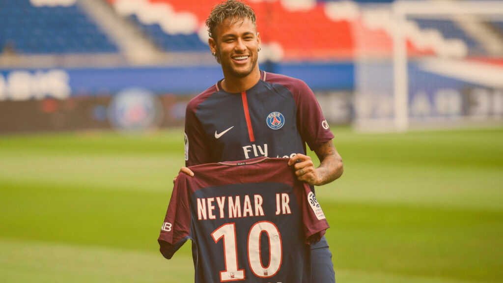 Neymar Jr. em apresentação do psg